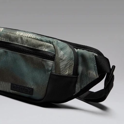 Oakley Transit Belt bag rövtáska graffite camo green